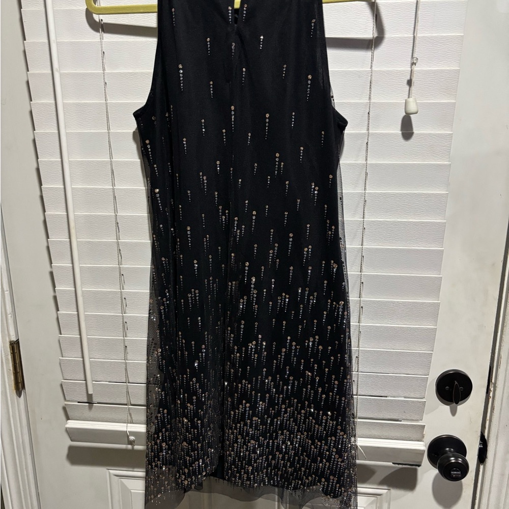 S.L. Fashions Dress - Picture 3 of 11